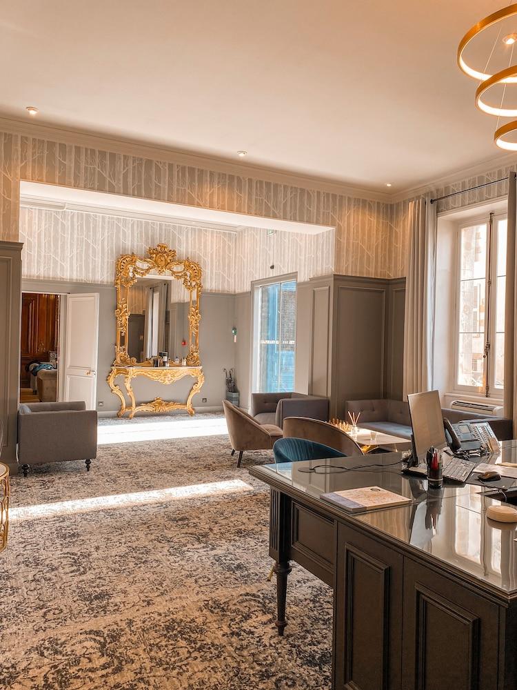 Le Champlain Hotell La Rochelle  Exteriör bild