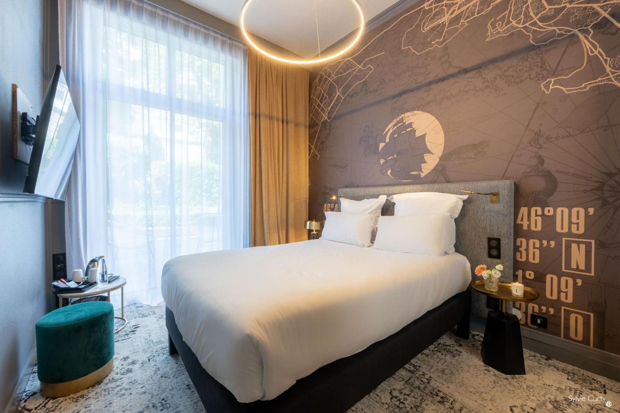 Le Champlain Hotell La Rochelle  Exteriör bild