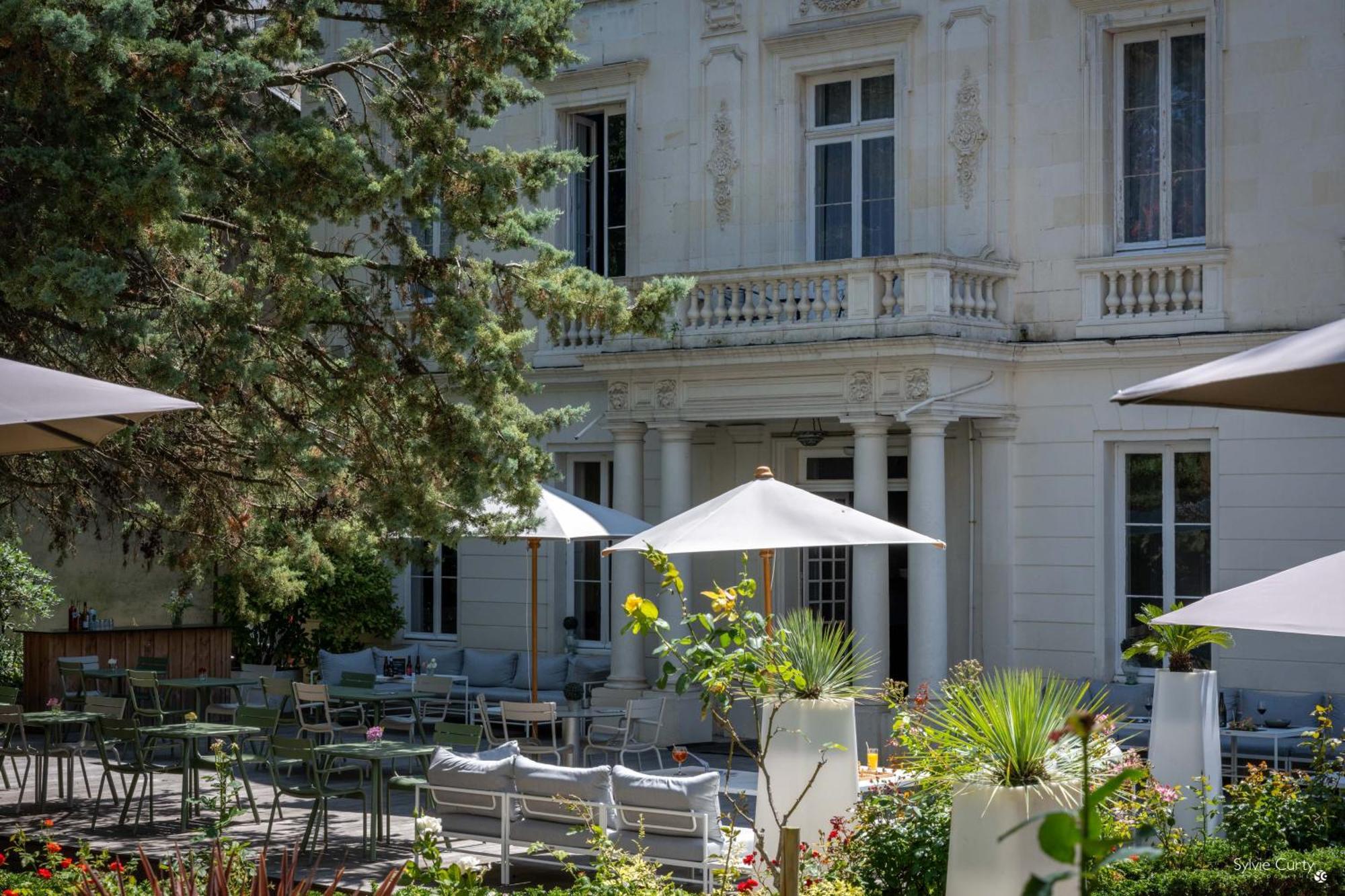 Le Champlain Hotell La Rochelle  Exteriör bild