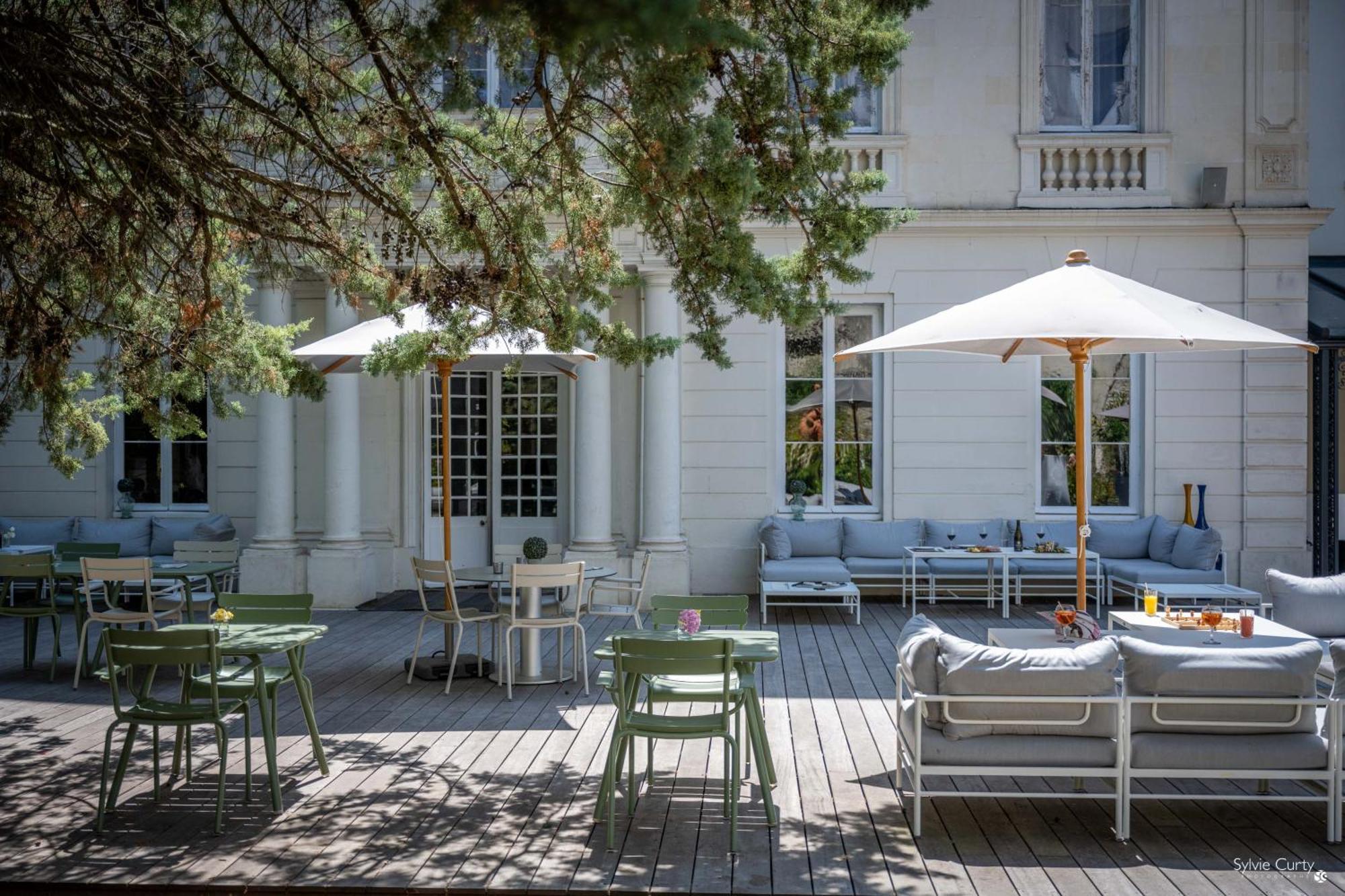 Le Champlain Hotell La Rochelle  Exteriör bild
